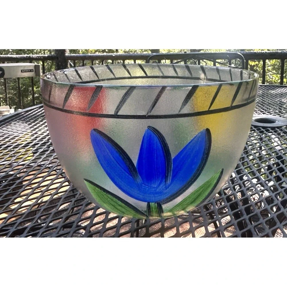 New Beautiful Colorful Ulrica Hydman Kosta Boda Signed Tulipa Bowl
